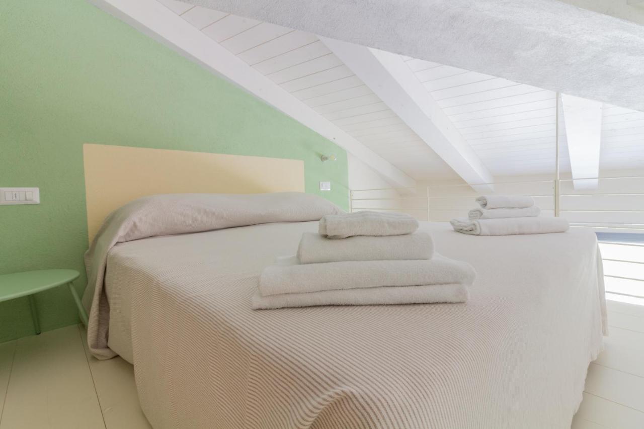 Piccola Petra Sarda Apartment San Pantaleo Bagian luar foto
