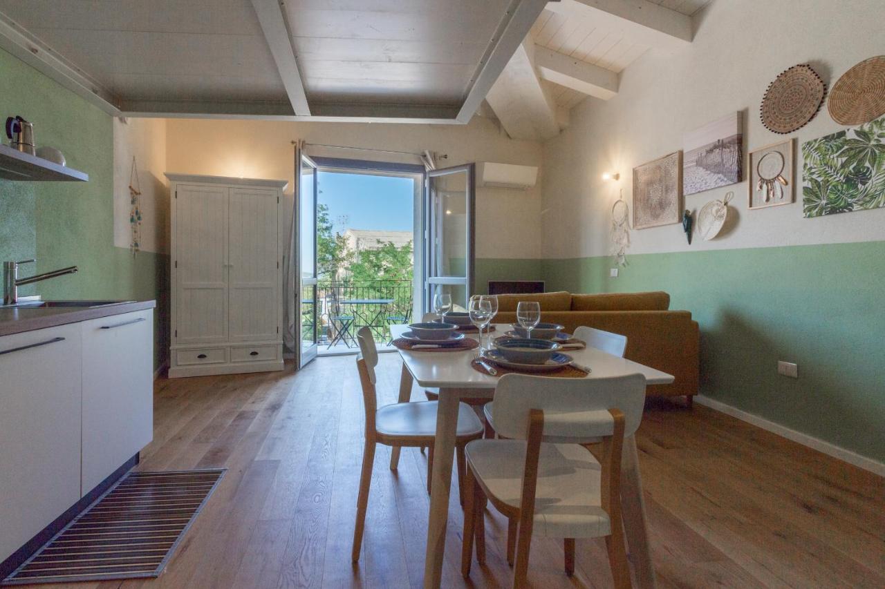 Piccola Petra Sarda Apartment San Pantaleo Bagian luar foto